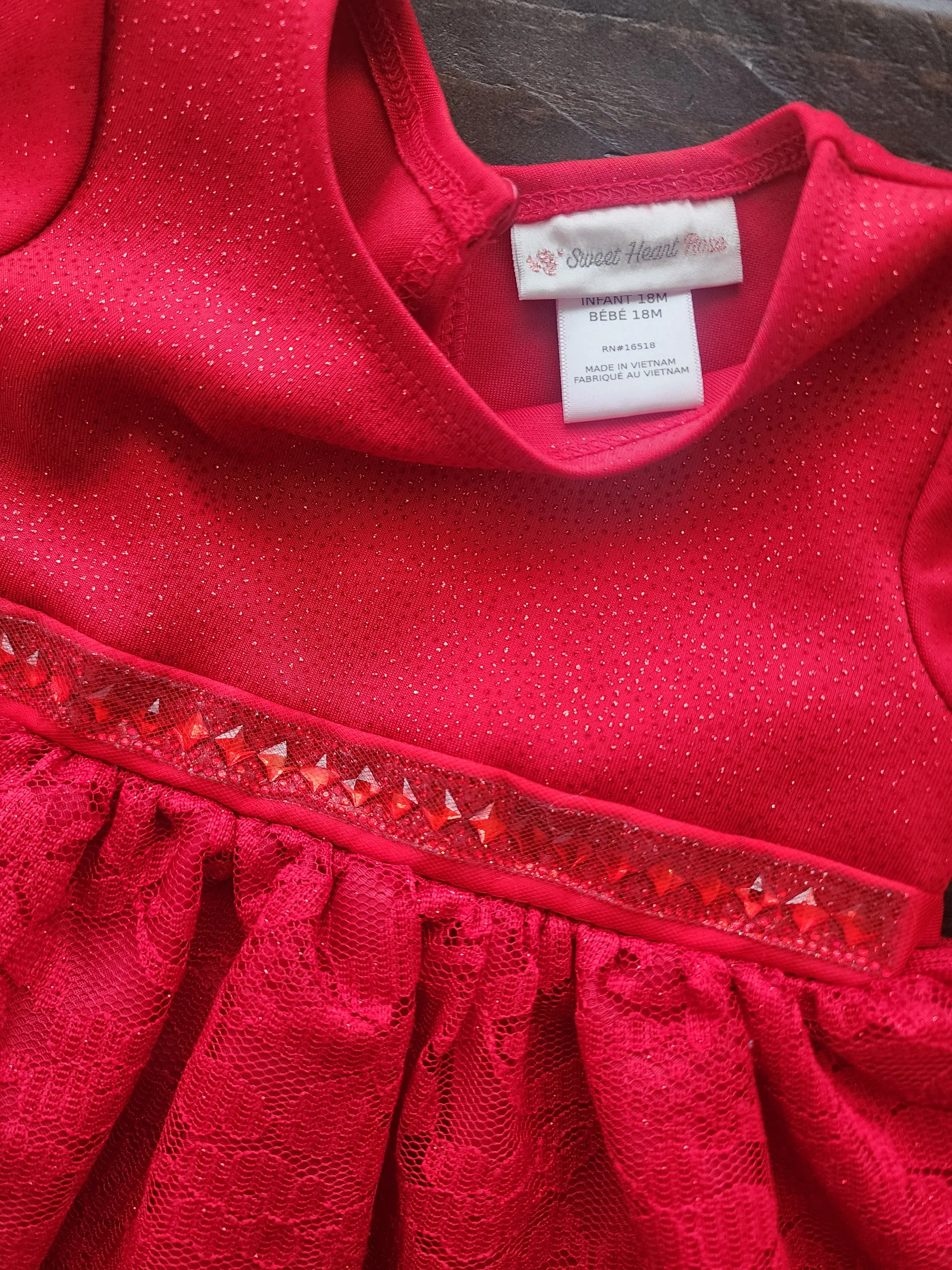 18M Beautiful red dress long sleeve , Kids 18 Month (12-18M)