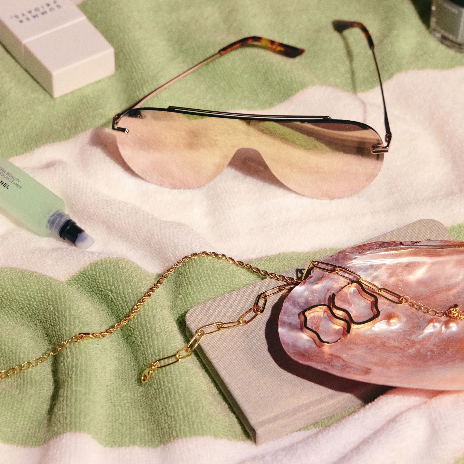 IMANI - GOLD   BRILLIANT GOLD MIRROR SUNGLASSES