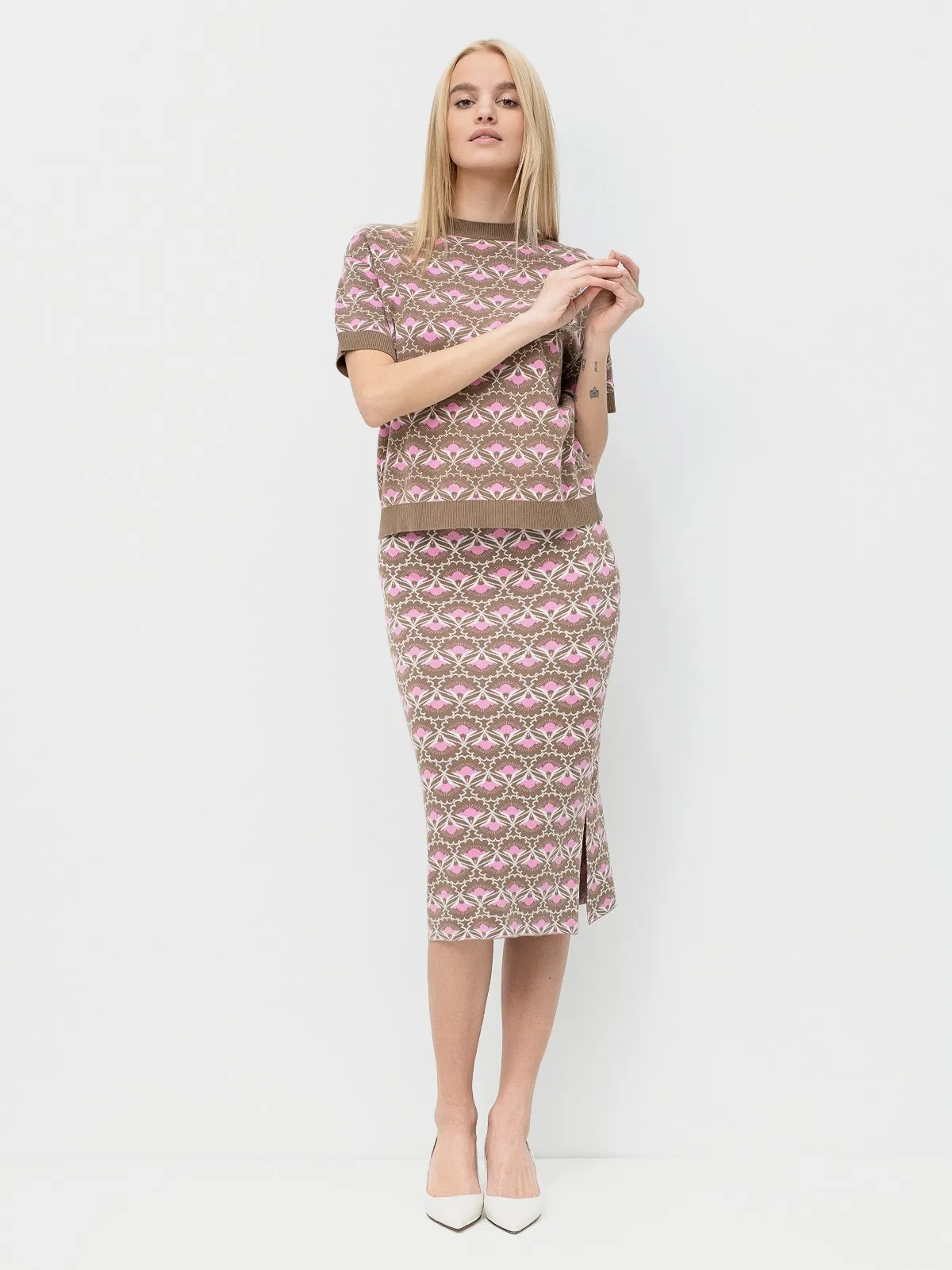 Magma Knitted Skirt