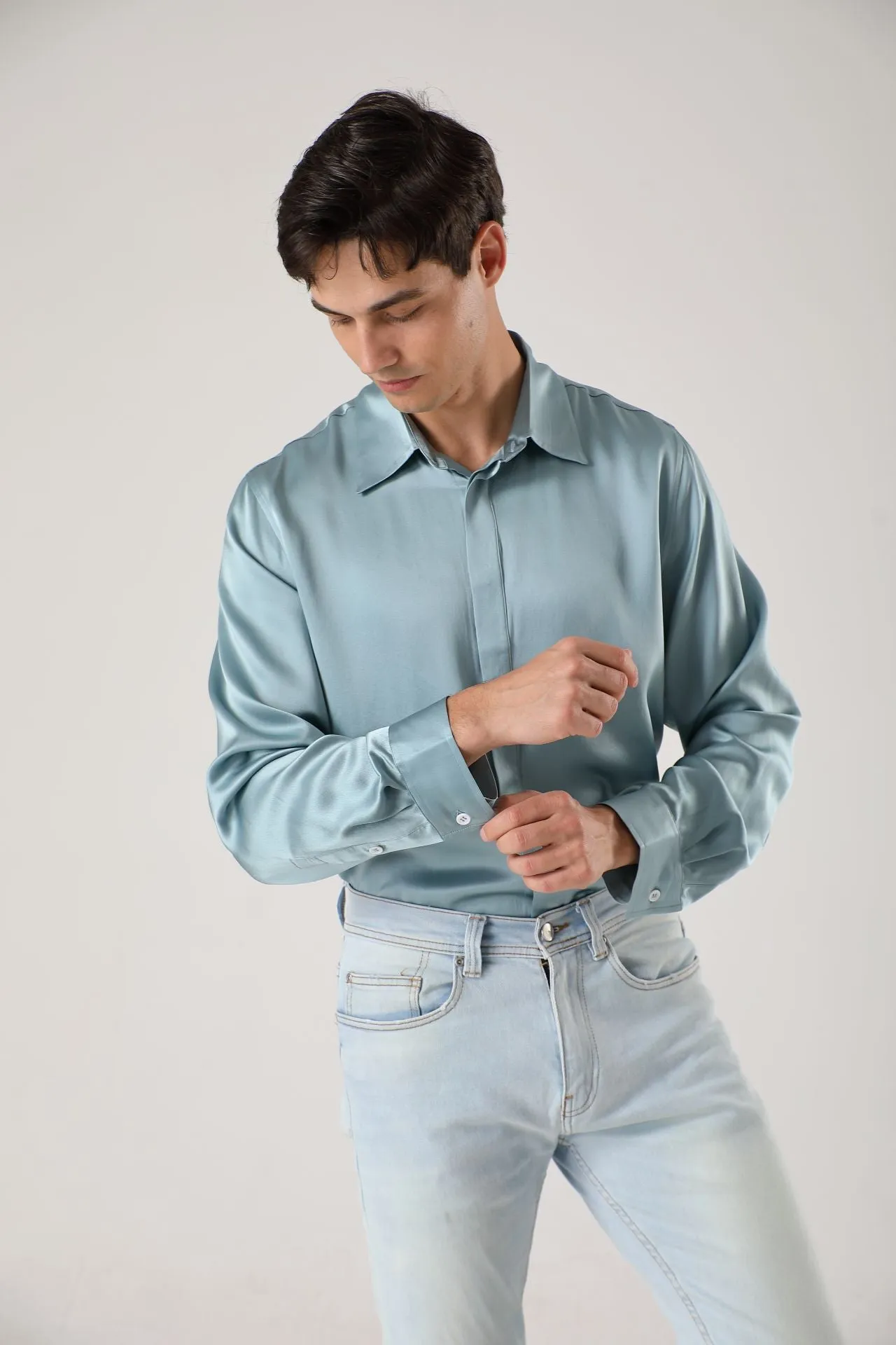 Men Long Sleeve Concealed Placket Silk Shirt