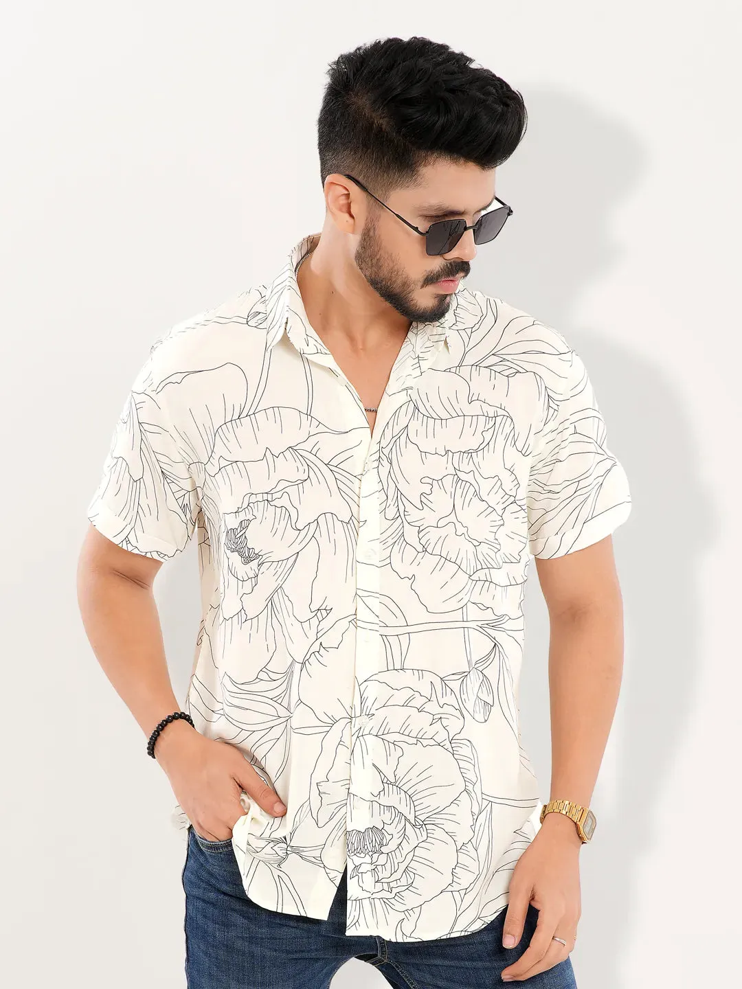Men's Casual Half Sleeve Printed in Floral Shirt Shirt