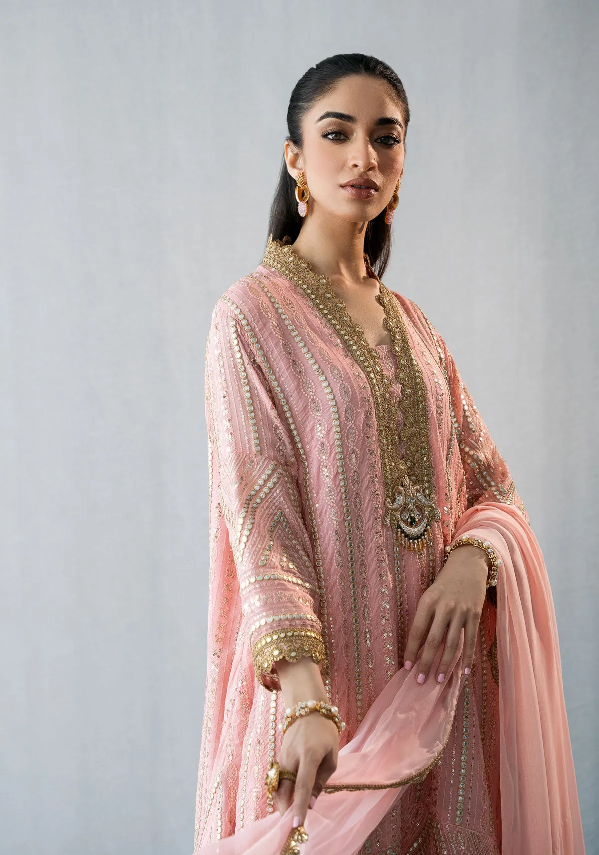 Pink Drop Hemline Tunic with Gold Pants & Chiffon Dupatta