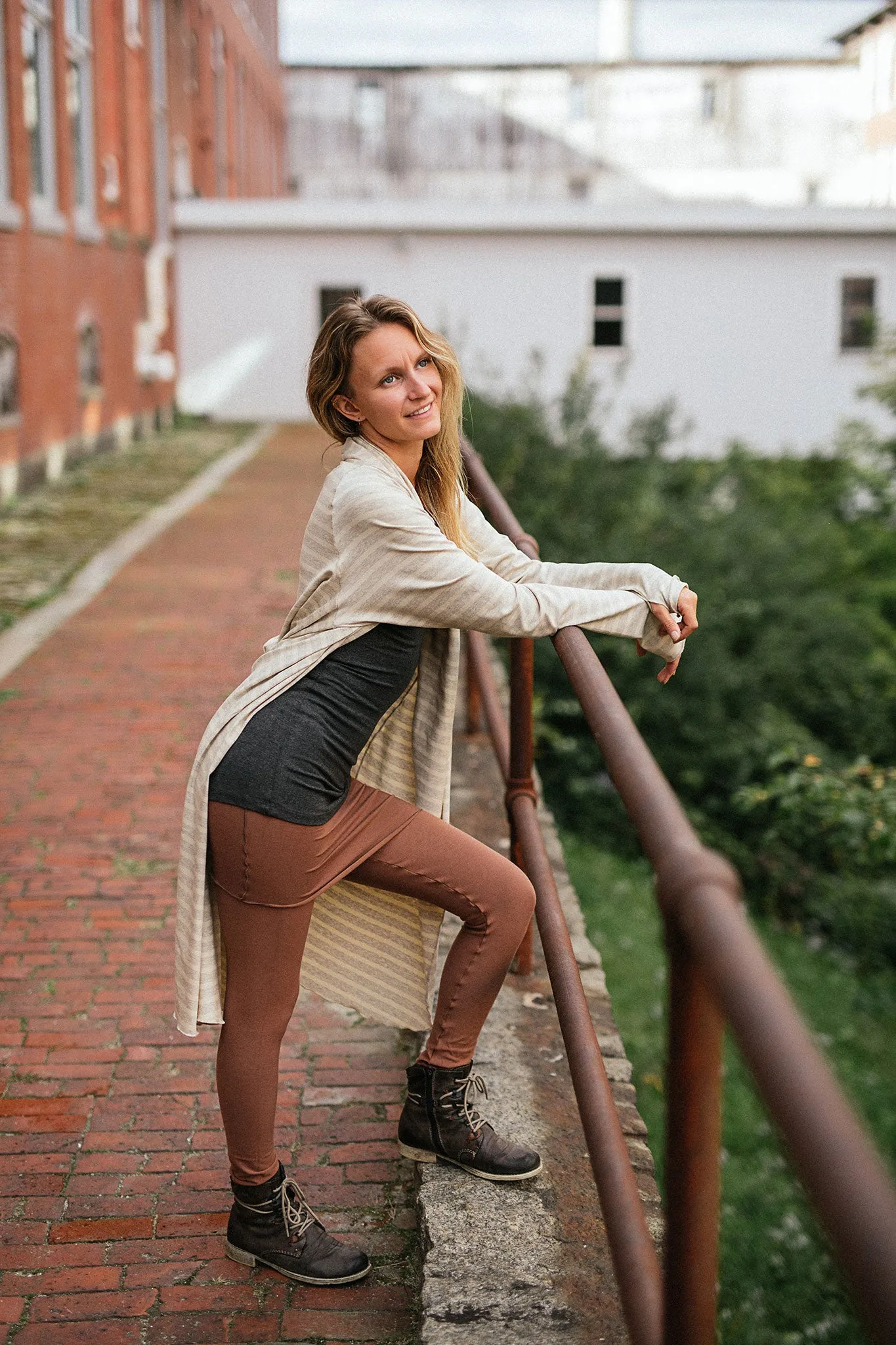 PLAYSUIT convertible legging