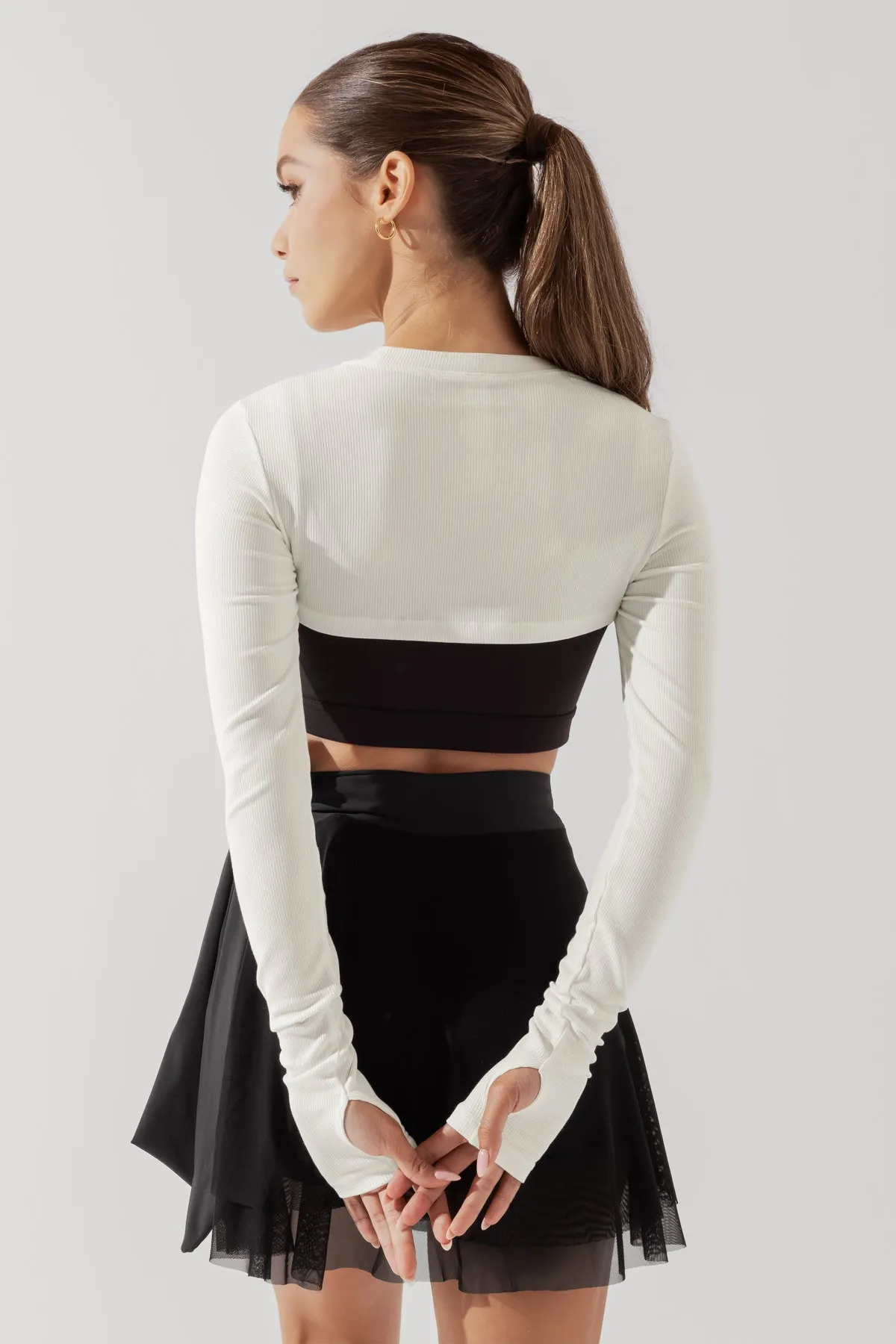 Relevé Ribbed Shrug - Cream