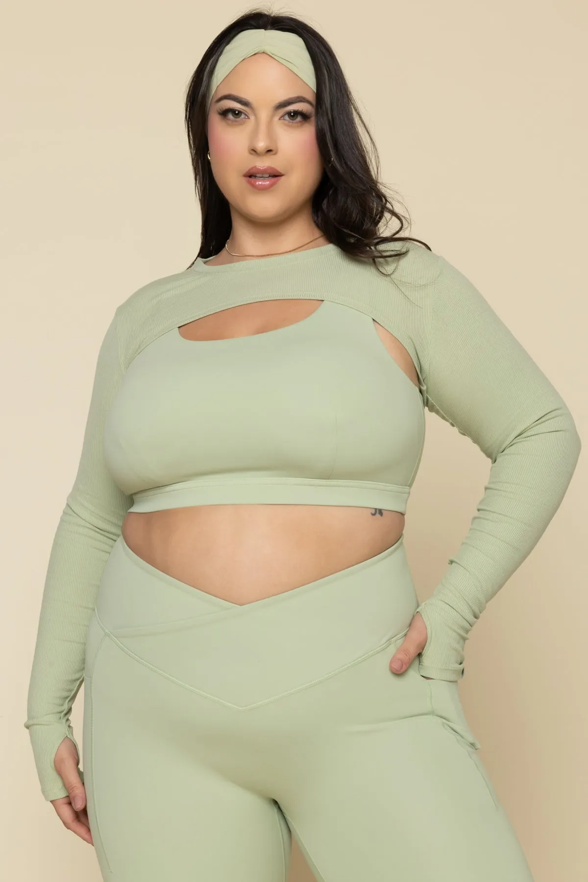 Relevé Ribbed Shrug - Pistachio